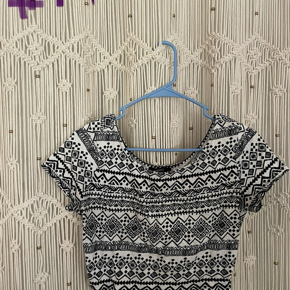 Black and White Patterned Women's Top